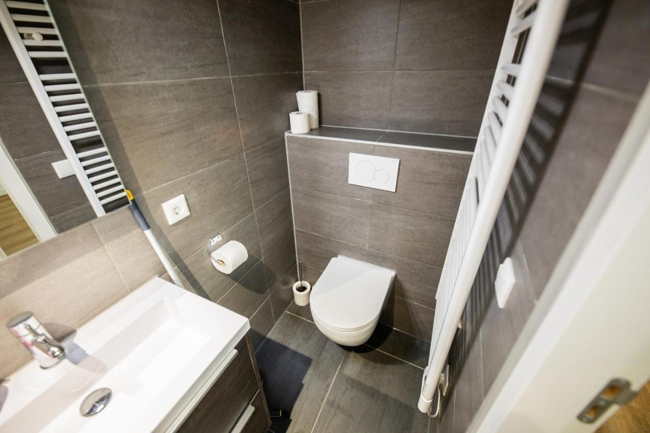 Great 95M2 Two-Bedroom Apartment - We39 Tiel Eksteriør bilde